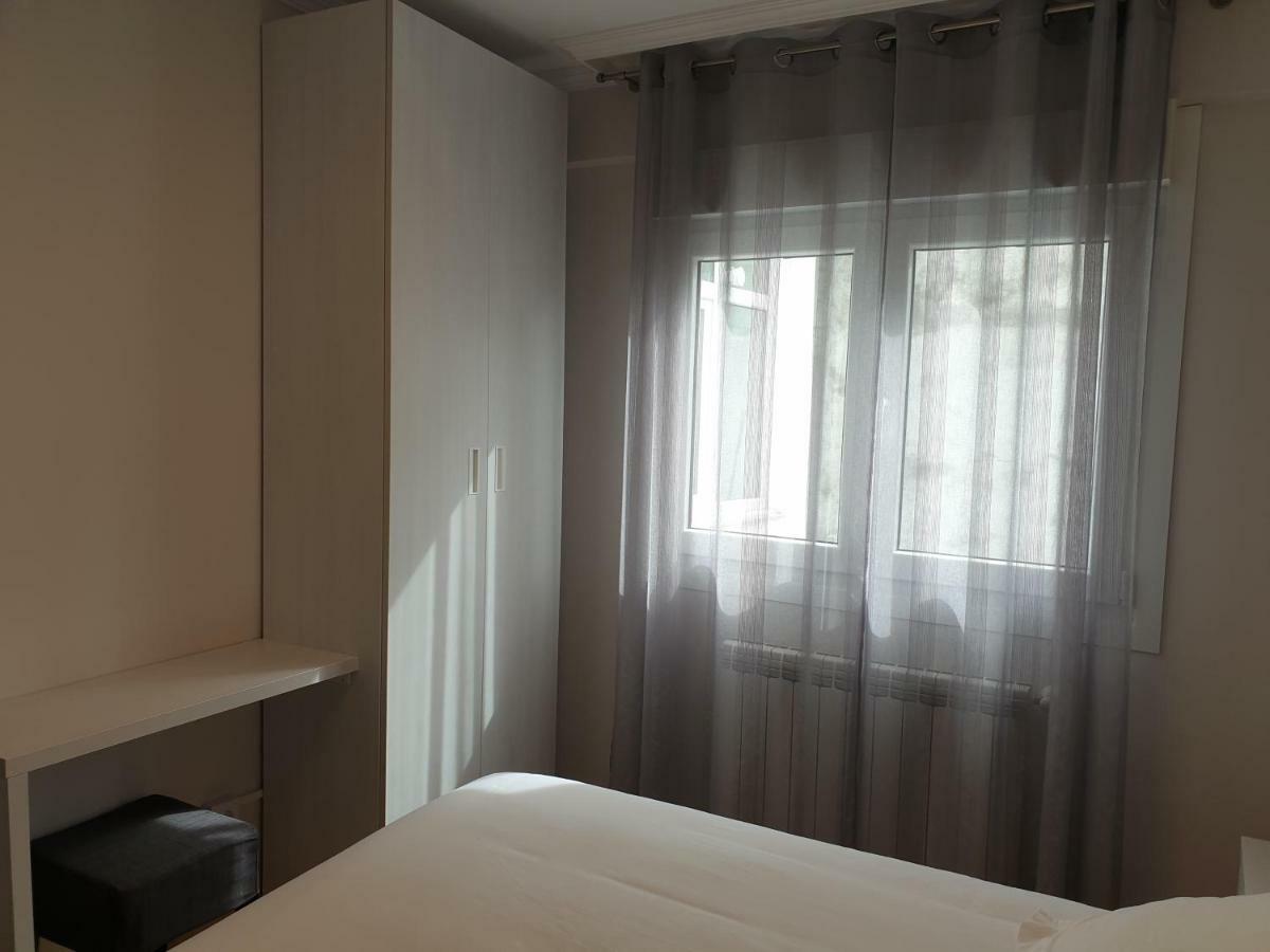 Apartamentos Porta Nova Lugo Eksteriør bilde